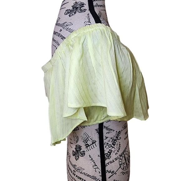VICI Collection Lime Breeze Off the Shoulder Crop Top Size S (SIZE 2) - Picture 4 of 8
